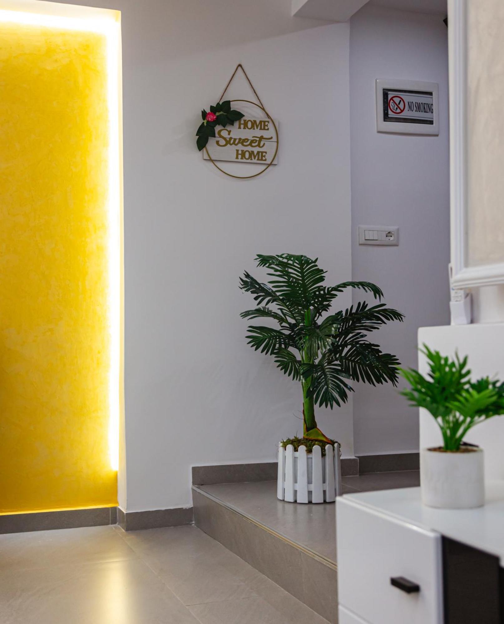 Mon Prive Apartment Тирана Екстер'єр фото