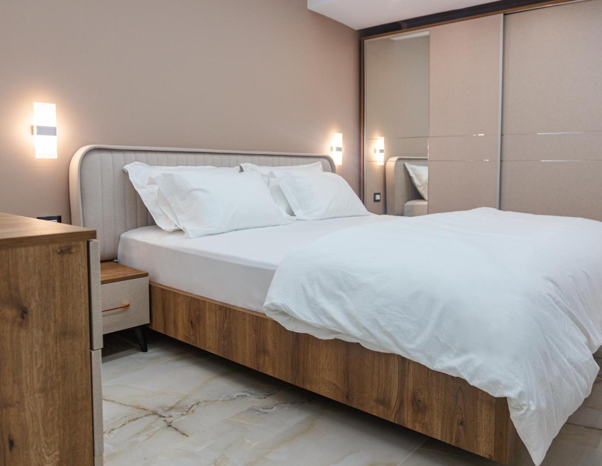 Mon Prive Apartment Тирана Екстер'єр фото